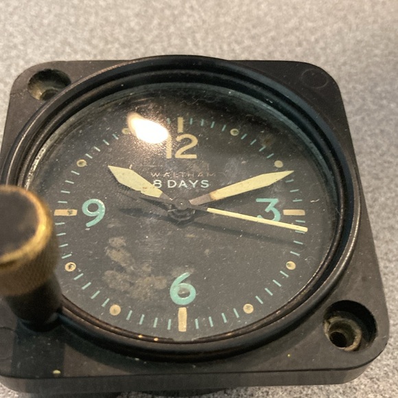 Vintage Waltham 8 Days aviation clock instrument panel gauge, cold war era? - Picture 2 of 7